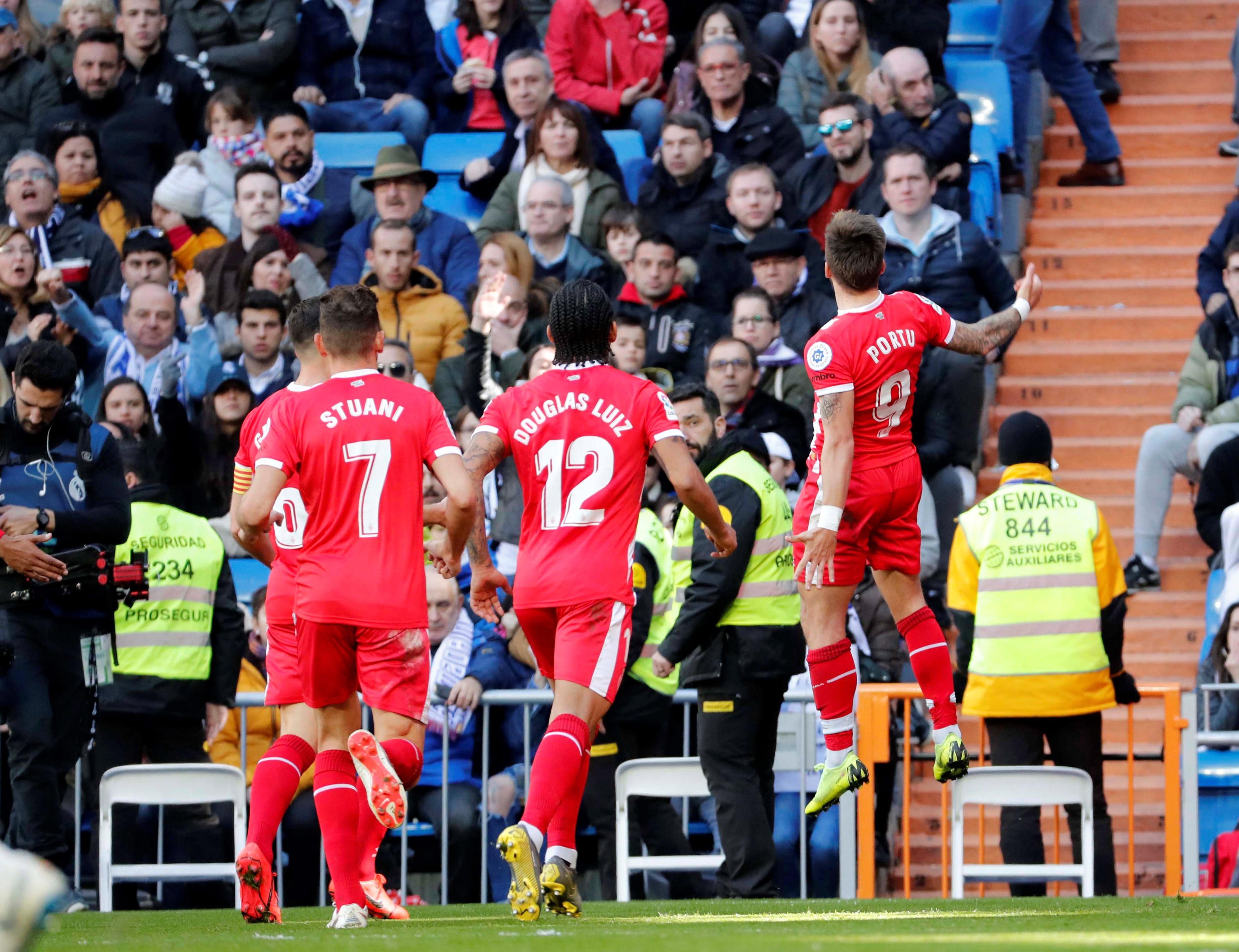 效应为国际 效应为国际