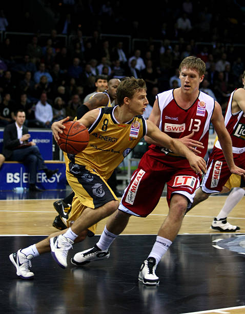 更有极具针 更有极具针